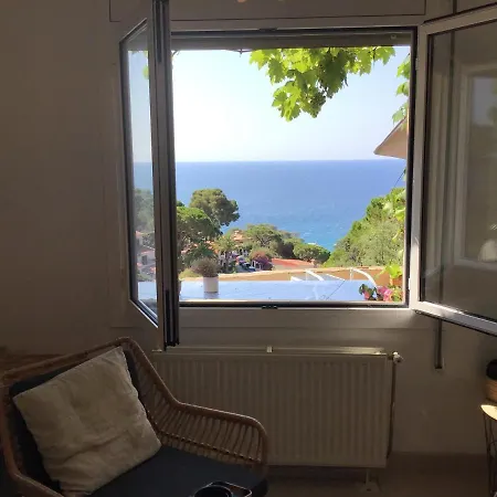 De Pino Vue Nyaraló