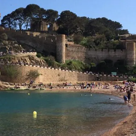 De Pino Vue Nyaraló *
